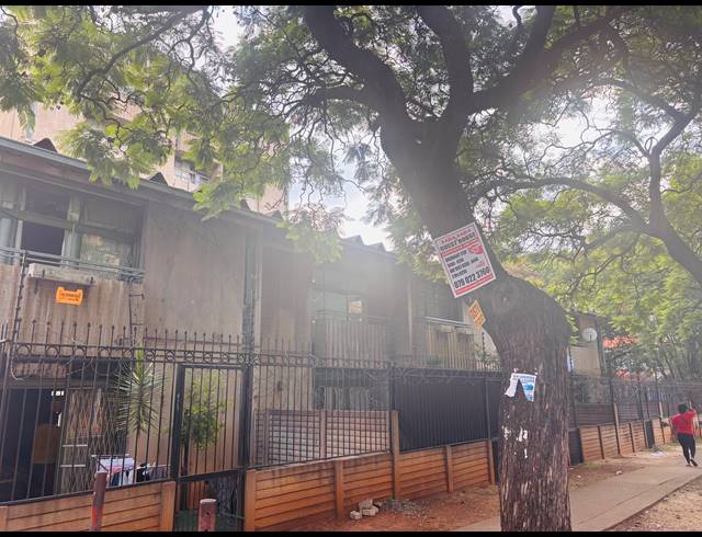 4 BEDROOM DUPLEX FOR SALE IN ARCADIA
